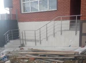 Лестничные перила для загородного дома (коттеджа), г. Первоуральск