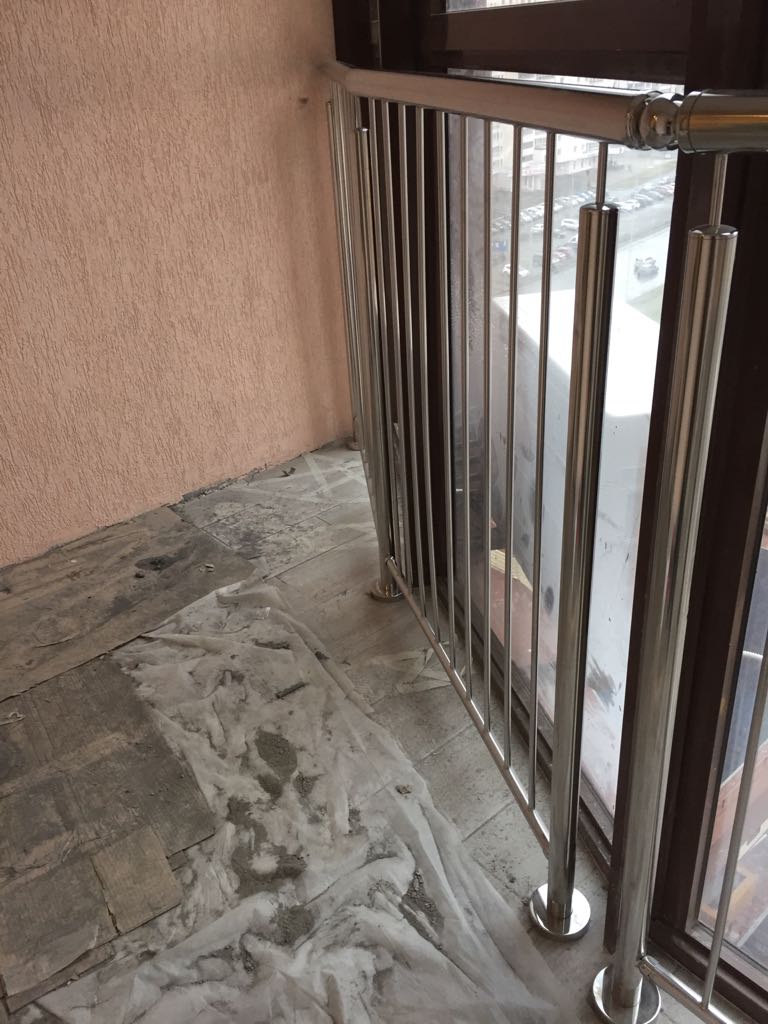 Мы сделали ограждения для панорамного балкона