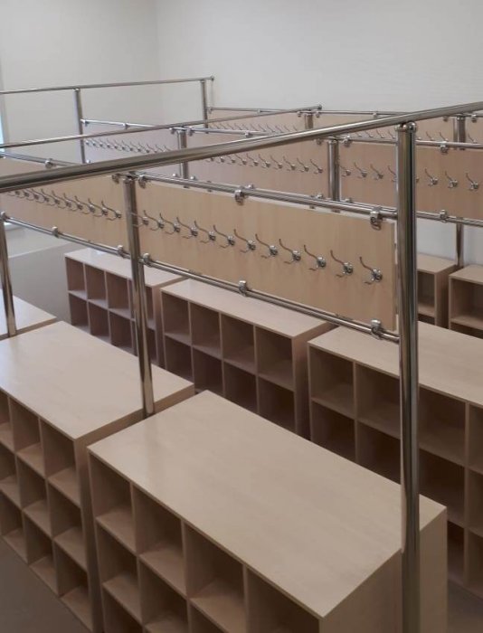 Гардероб с ЛДСП-панелями