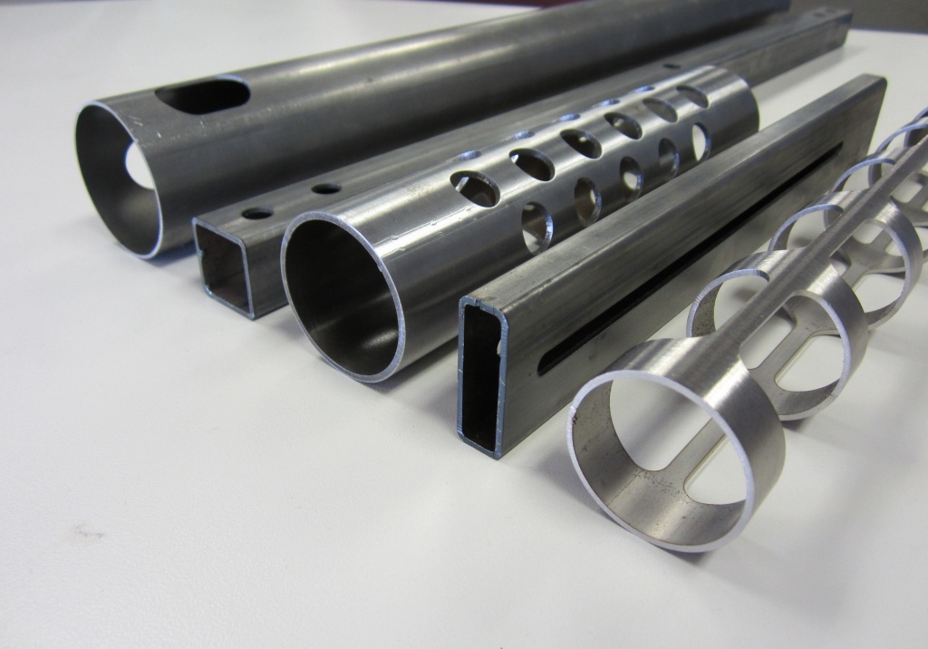 Лазерная резка профильной трубы