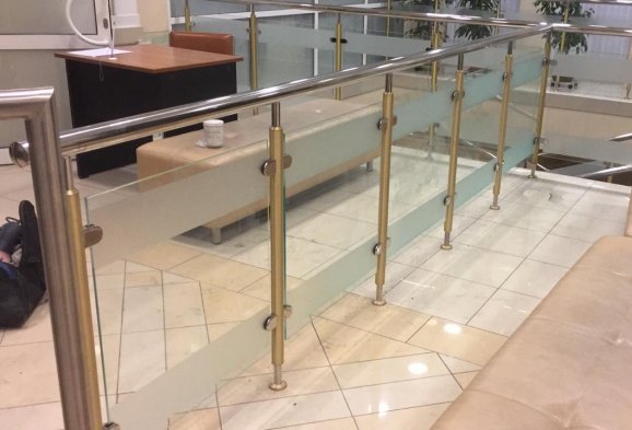 Ограждения в холле, Екатеринбург