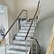 Комбинированные перила в коттедже