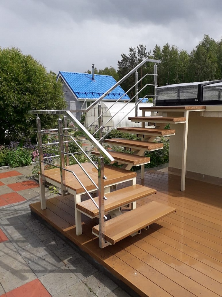 Ограждения для лестницы в бассейн. Чусовской тракт.