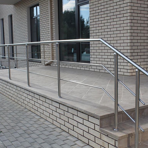 Перила для крылец